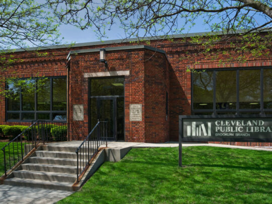 Exterior of the Brooklyn Branch from Pearl Road